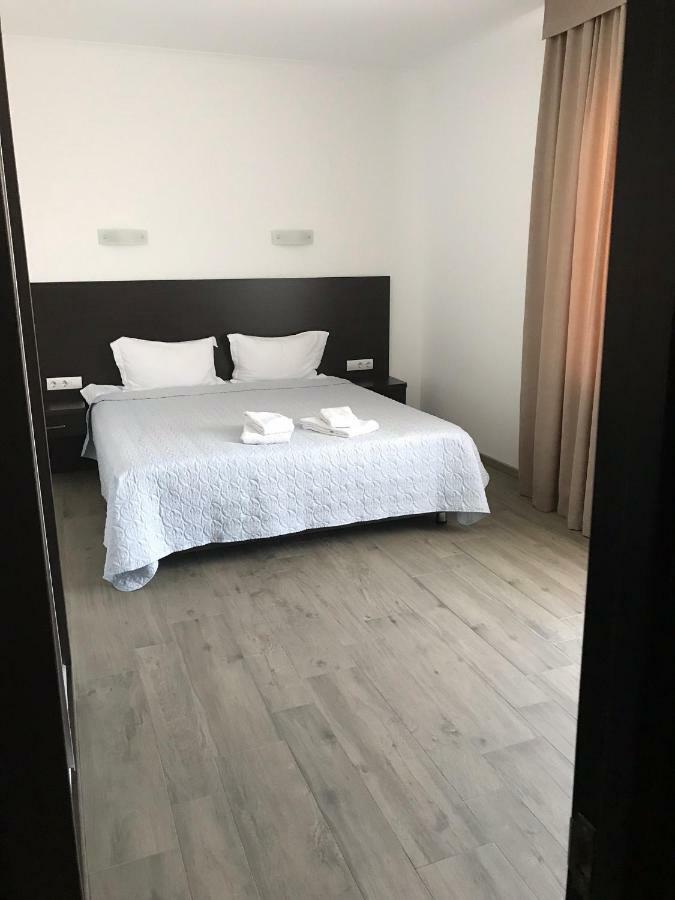 波利亚纳 Neopolis酒店 外观 照片